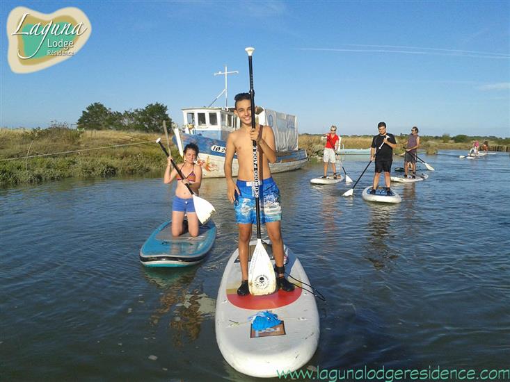 Paddle in der Nähe von Laguna Lodge Résidence Frankreich