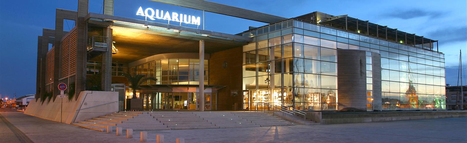 Facade Aquarium La Rochelle in der Nähe von Laguna Lodge Résidence